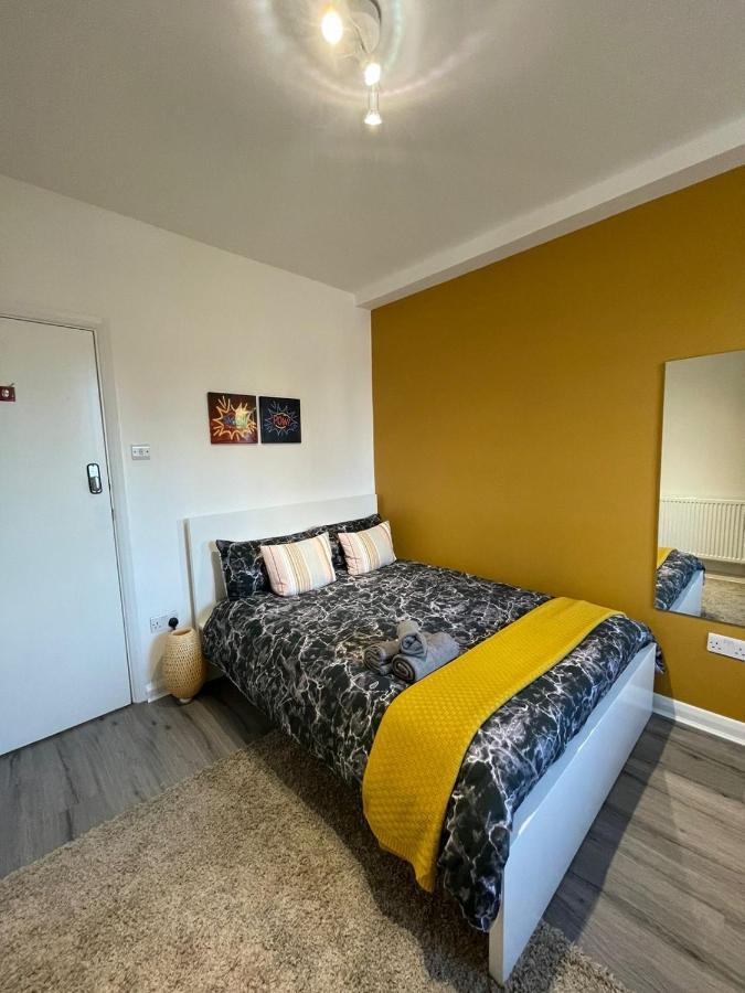 Willesden Green Rooms Лондон Екстер'єр фото