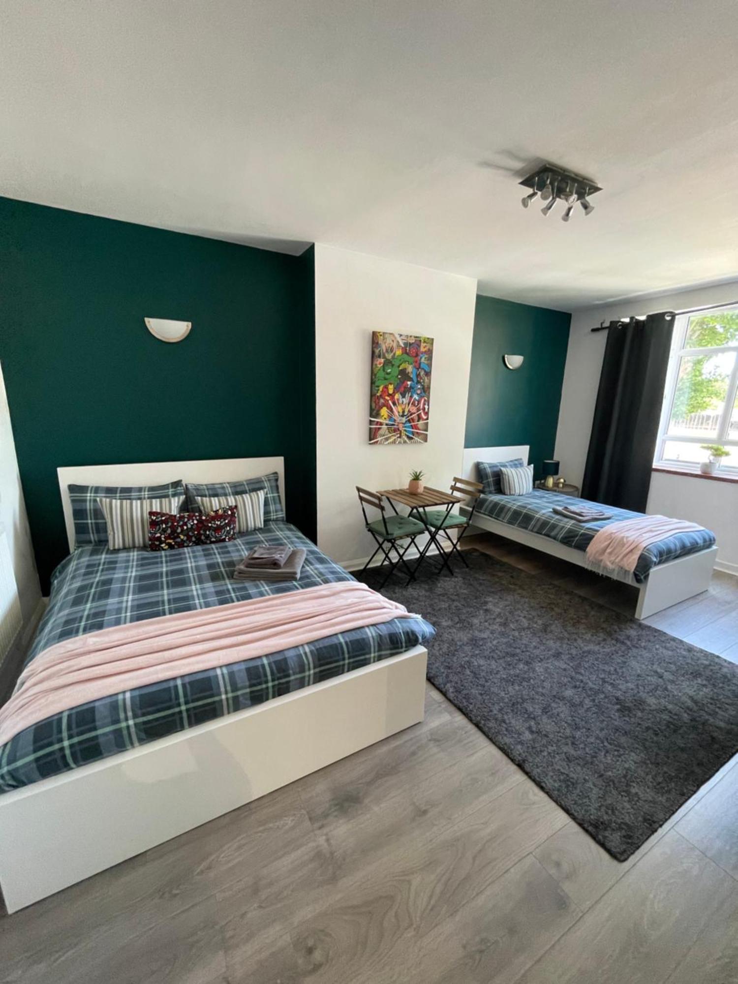 Willesden Green Rooms Лондон Екстер'єр фото
