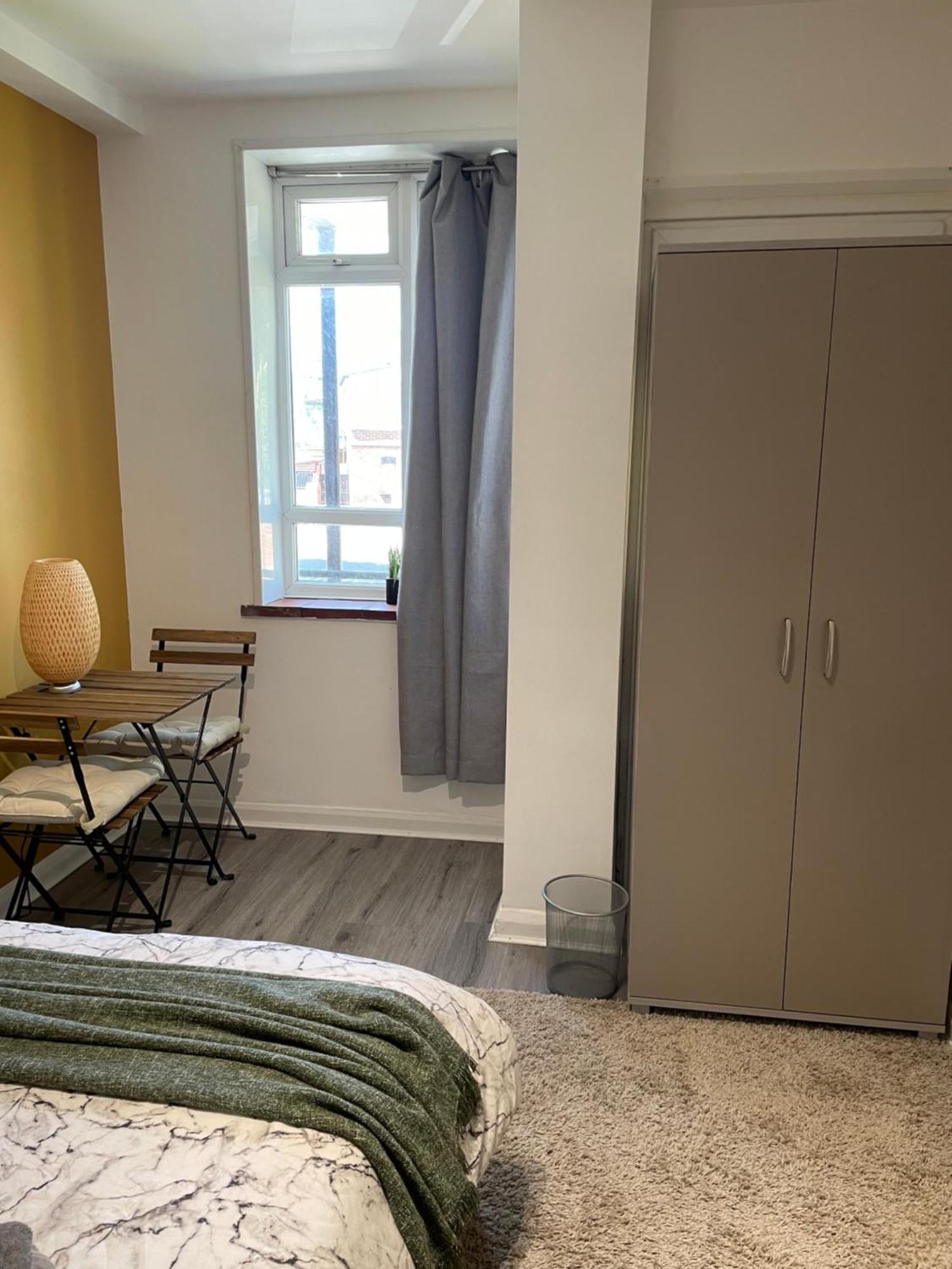Willesden Green Rooms Лондон Екстер'єр фото
